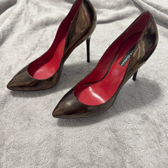 Charles Jordan Paris "Bridget" Classic Black Burgundy Iridescent Patent Pump - Picture 2 of 7